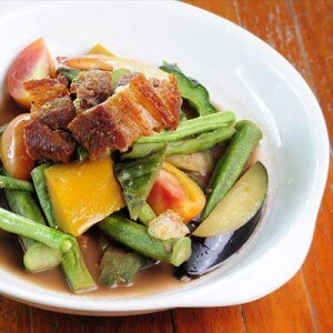 Bob Marlin Restaurant Pinakbet with Bagnet